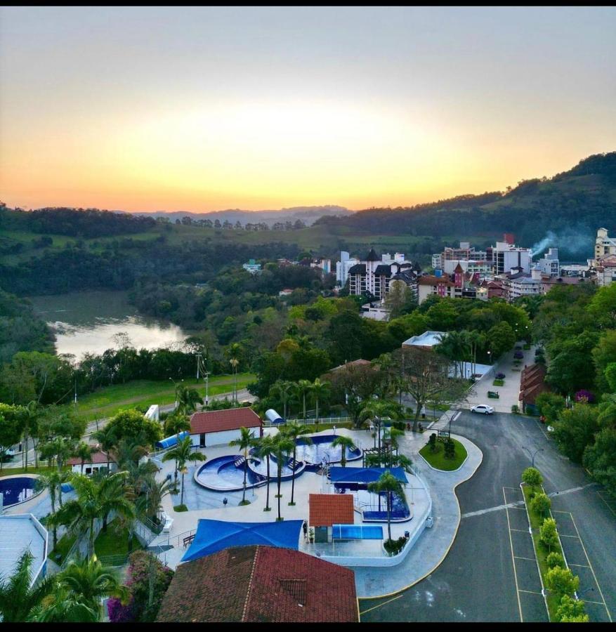 Casa Das Bromelias- 2 Quartos Climatizados -Casa Com Quiosque Em Meio A Natureza! Piratuba Bagian luar foto